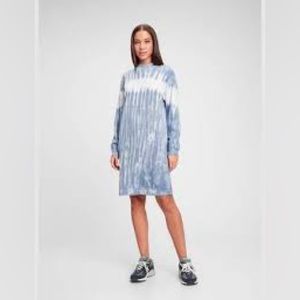 Mock neck shift sweatshirt dress in tie dye.